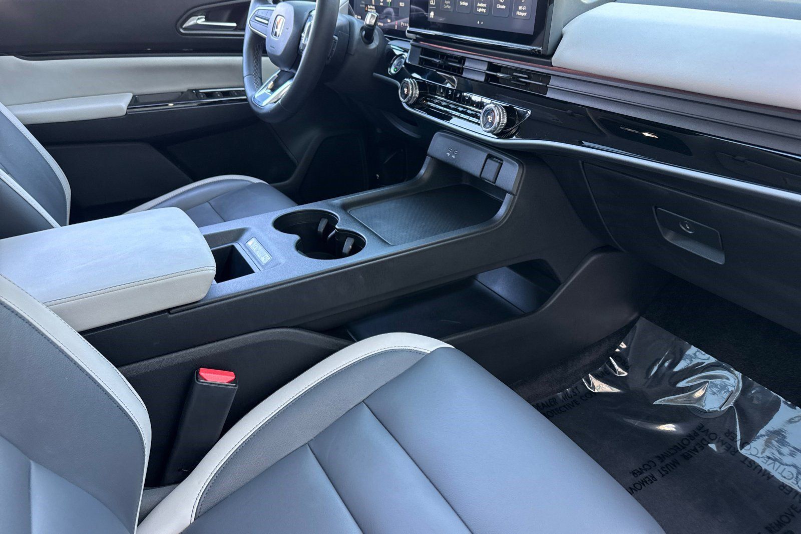 Used 2024 Honda Prologue Touring image 35