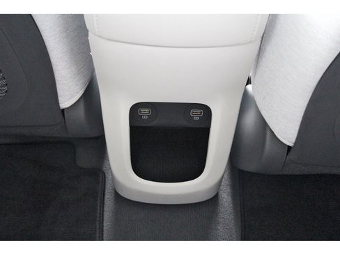 Used 2024 Hyundai Ioniq 5 Limited RWD image 16