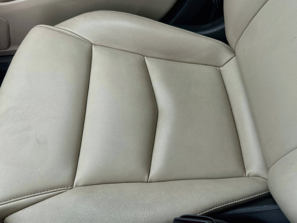 Used 2019 Cadillac XT5 FWD image 15