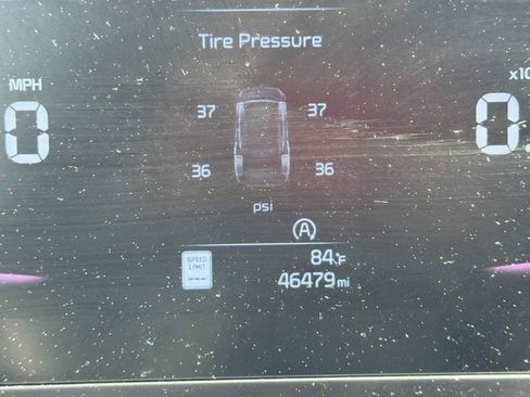 Used 2024 Kia Sportage LX image 28