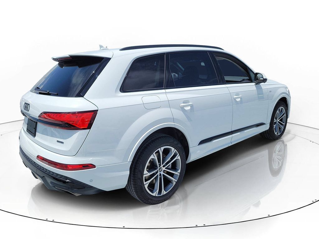 New 2026 Audi Q7 3.0T Premium AWD/4WD image 4