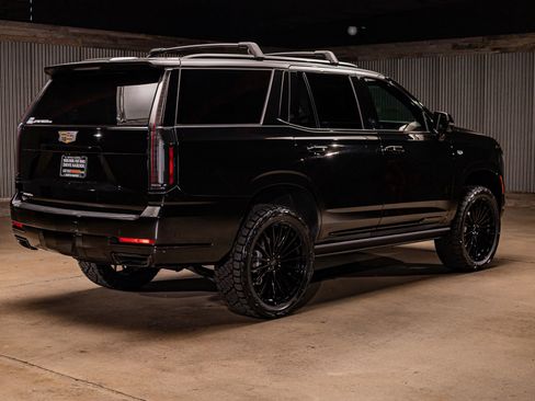 Used 2025 Cadillac Escalade Sport Platinum image 10