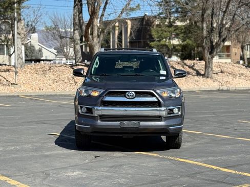 Used 2014 Toyota 4Runner Limited image 2