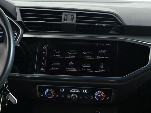 Certified 2023 Audi Q3 2.0T Premium image 13