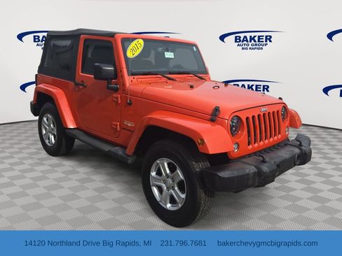 Used 2015 Jeep Wrangler Sahara w/ Dual Top Group AWD/4WD image 1