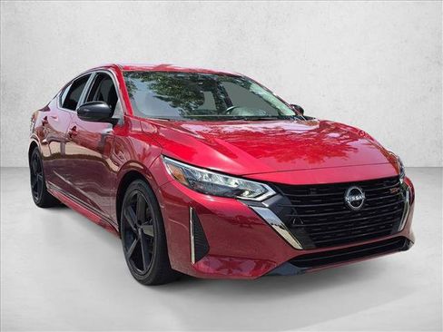 Certified 2024 Nissan Sentra SR FWD image 3
