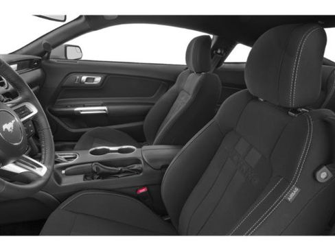 Used 2018 Ford Mustang GT RWD image 9