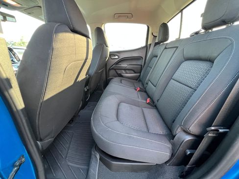 Used 2022 GMC Canyon Elevation image 11