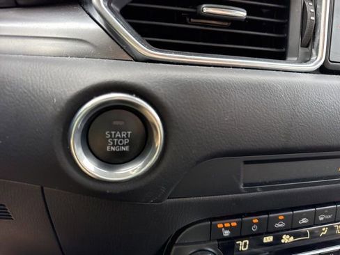 Used 2025 MAZDA CX-5 AWD 2.5 S w/ Preferred Package image 22