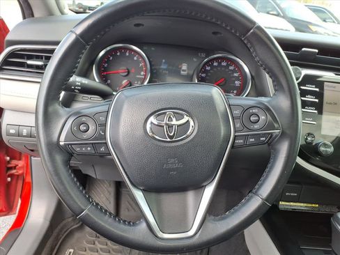 Used 2019 Toyota Camry XSE w/ Driver Assist Package image 10