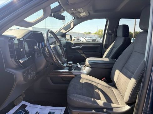 Used 2023 Chevrolet Silverado 1500 LT AWD/4WD image 13