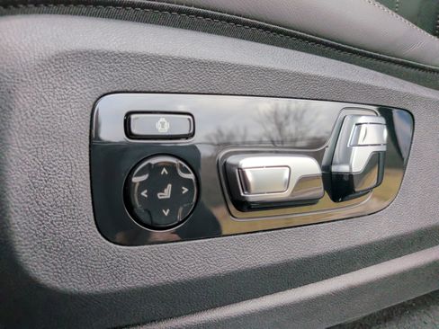 Used 2026 BMW X7 xDrive40i image 27