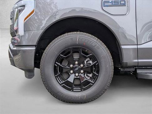 New 2025 Ford F150 Lightning XLT image 9