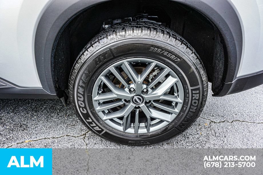 Used 2024 Nissan Rogue S FWD image 16