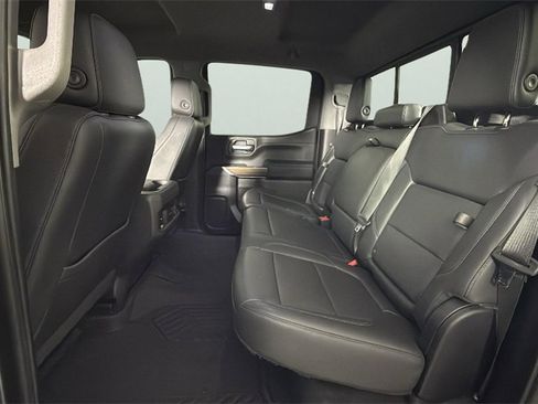 Used 2021 Chevrolet Silverado 1500 LT Trail Boss w/ Convenience Package II image 27