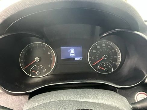 Used 2020 Kia Optima S w/ S Panoramic Sunroof Package FWD image 10