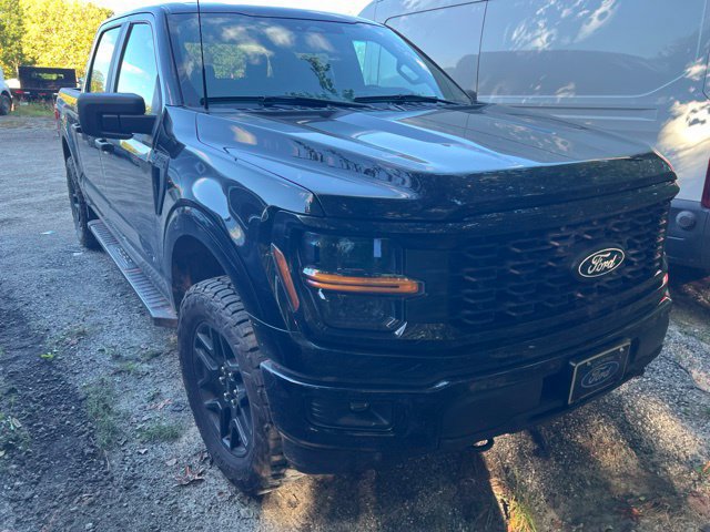 Used 2025 Ford F150 STX w/ STX Black Appearance Package AWD/4WD image 4