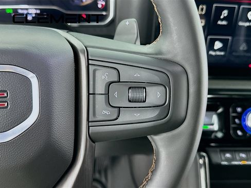 Used 2025 GMC Sierra 1500 AT4 AWD/4WD image 17