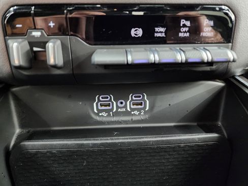 Used 2022 RAM 3500 Big Horn w/ Level C Equiment Group image 61