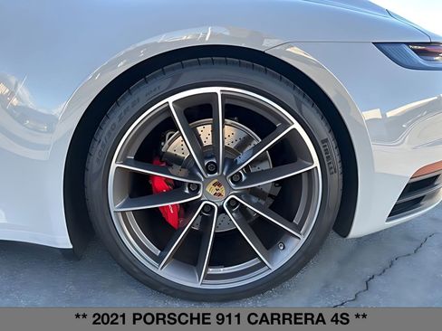 Used 2021 Porsche 911 Carrera 4S image 17