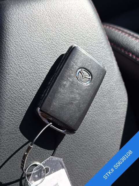 Used 2025 MAZDA CX-5 Carbon Edition AWD/4WD image 4