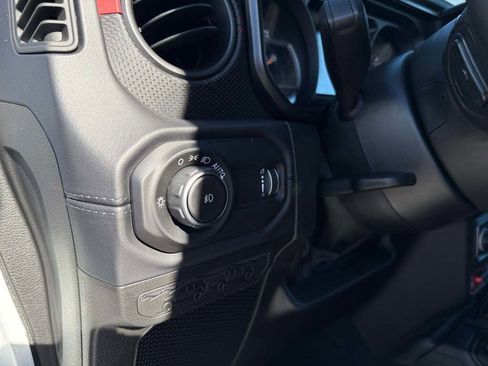 New 2025 Jeep Wrangler Unlimited Rubicon image 29