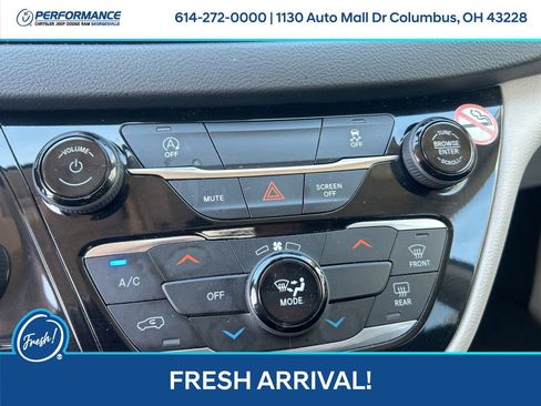 Used 2023 Chrysler Voyager LX FWD image 24