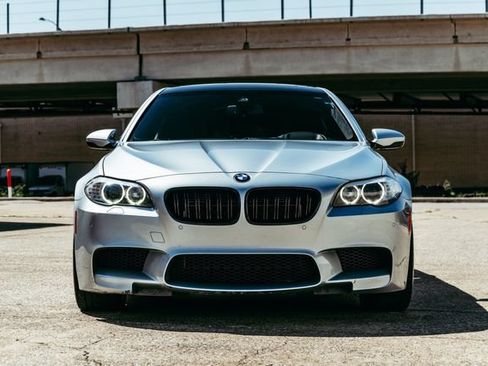 Used 2013 BMW M5 RWD image 15