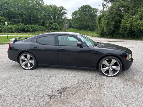Used 2008 Dodge Charger SE RWD image 5