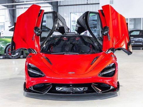 Used 2021 McLaren 765LT image 10