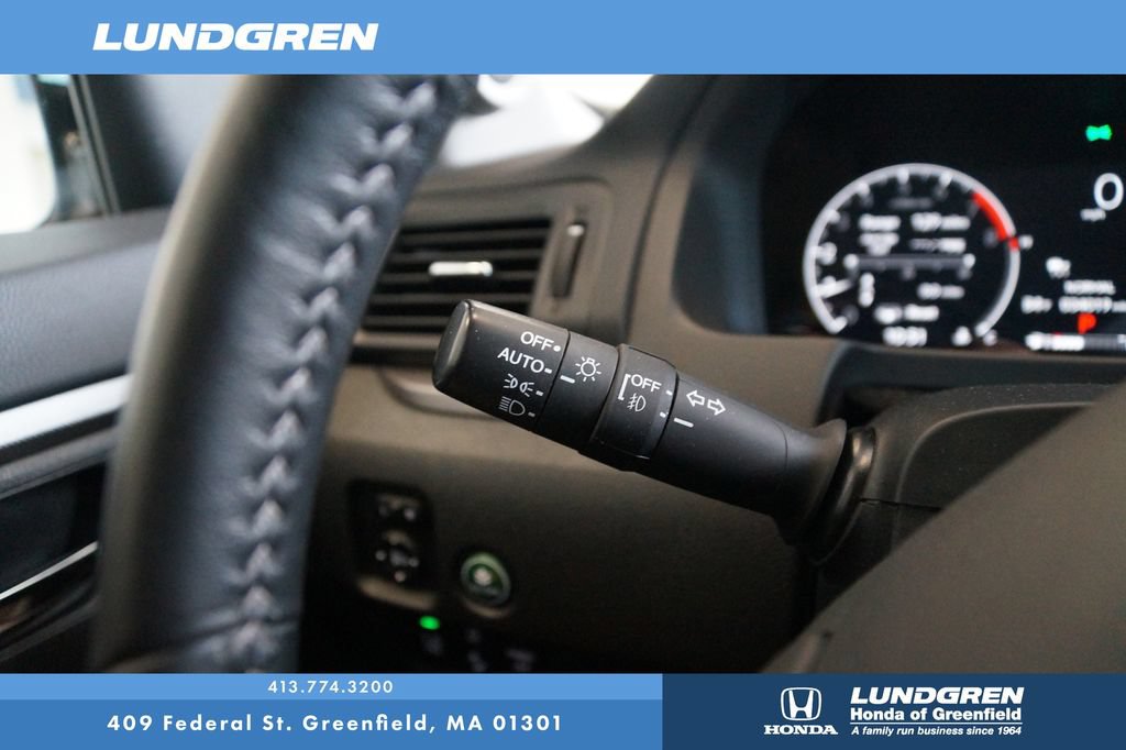 Used 2024 Honda Ridgeline Sport image 21