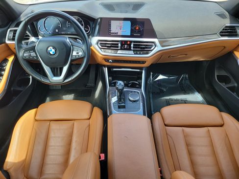Used 2020 BMW 330i Sedan w/ Driving Assistance Package RWD image 17