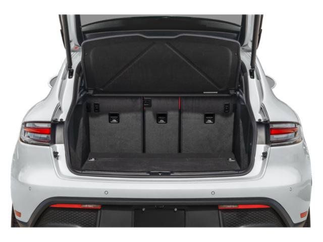 Used 2024 Porsche Macan AWD/4WD image 11