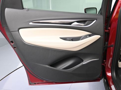 Certified 2020 Buick Enclave Essence w/ Sound and Sites Package image 23