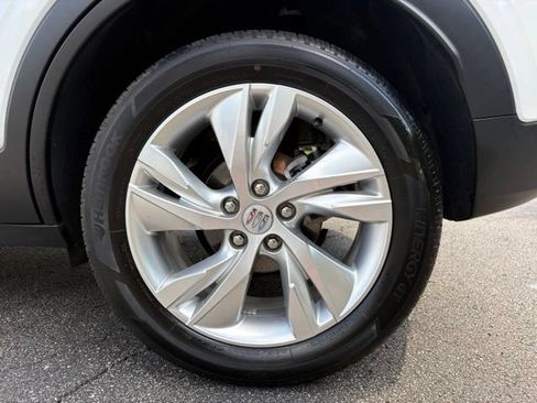 Used 2024 Buick Encore GX Preferred w/ Comfort Package FWD image 14