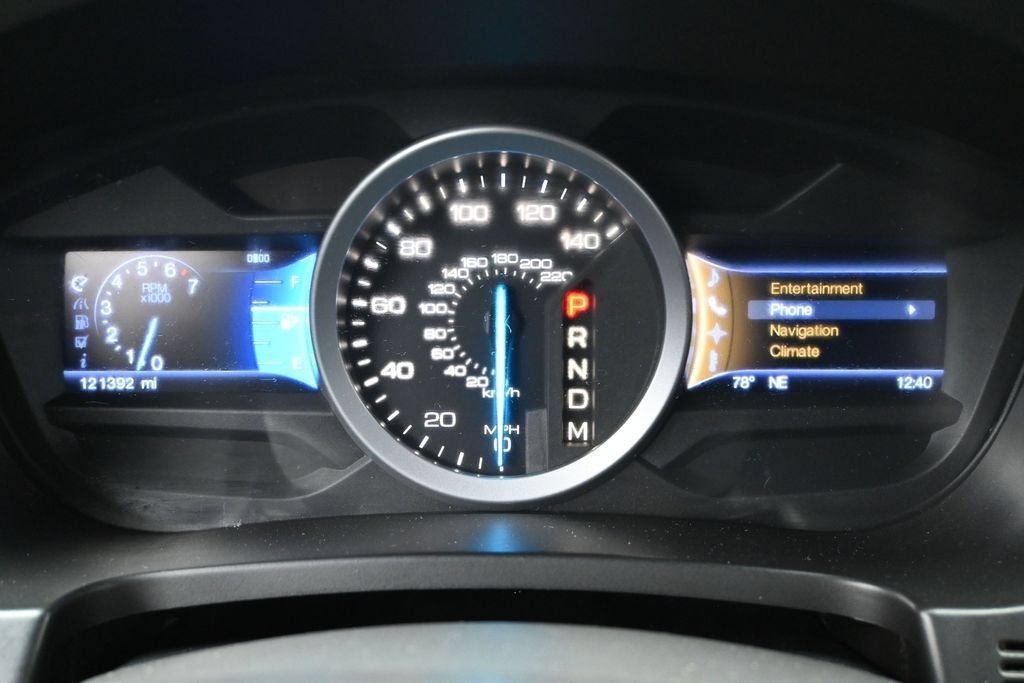 Used 2013 Ford Explorer XLT AWD/4WD image 29