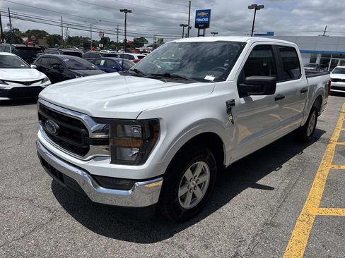 Used 2023 Ford F150 XLT RWD image 4