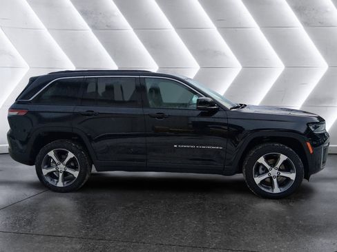 New 2026 Jeep Grand Cherokee Limited image 7