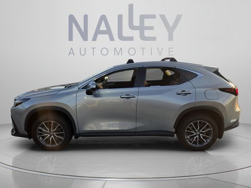 Used 2025 Lexus NX 250 FWD w/ Accessory Package (2T) image 2