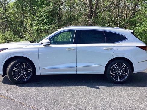 New 2026 Acura MDX SH-AWD w/ Advance Package image 3