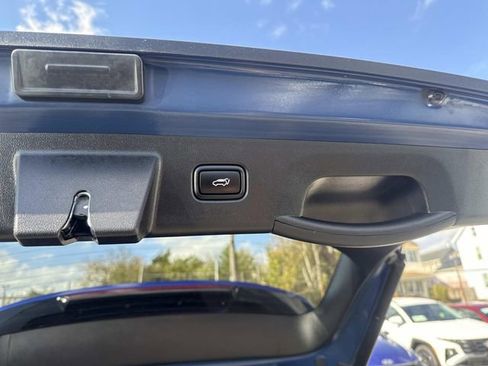 Used 2023 Hyundai Tucson Limited image 9