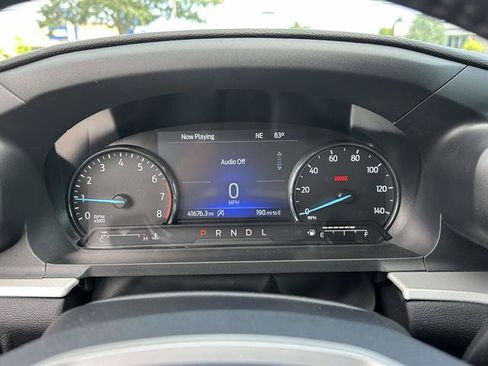 Used 2023 Ford Explorer XLT w/ Equipment Group 202A AWD/4WD image 17