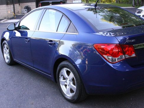 Used 2012 Chevrolet Cruze LT FWD image 7