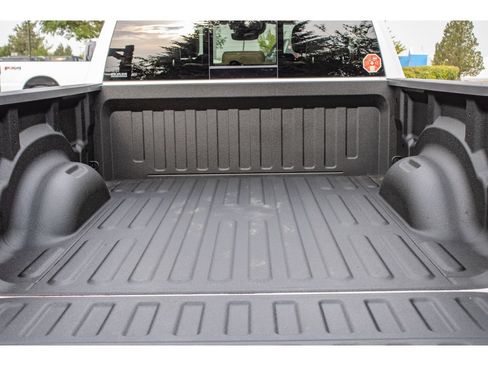 Used 2020 RAM 1500 Limited AWD/4WD image 12