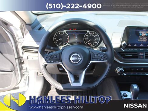 New 2026 Nissan Altima 2.5 SV AWD/4WD image 16