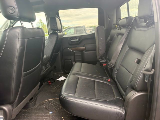 Used 2021 Chevrolet Silverado 1500 LT Trail Boss w/ Convenience Package II AWD/4WD image 6