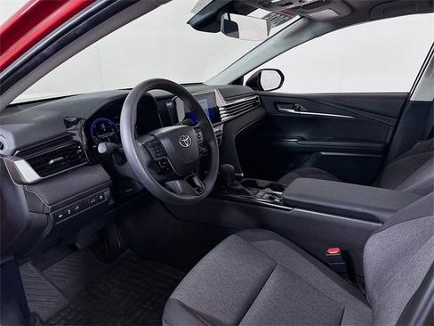 Certified 2025 Toyota Camry LE image 7