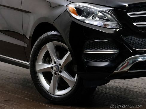 Used 2017 Mercedes-Benz GLE 350 4MATIC image 3
