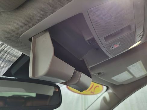 Used 2020 Nissan Rogue SL image 36