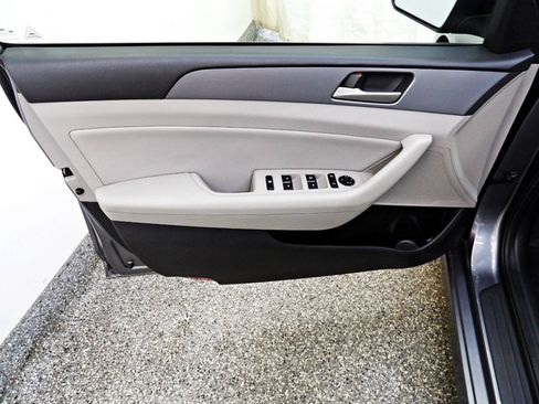 Used 2018 Hyundai Sonata SEL FWD image 7
